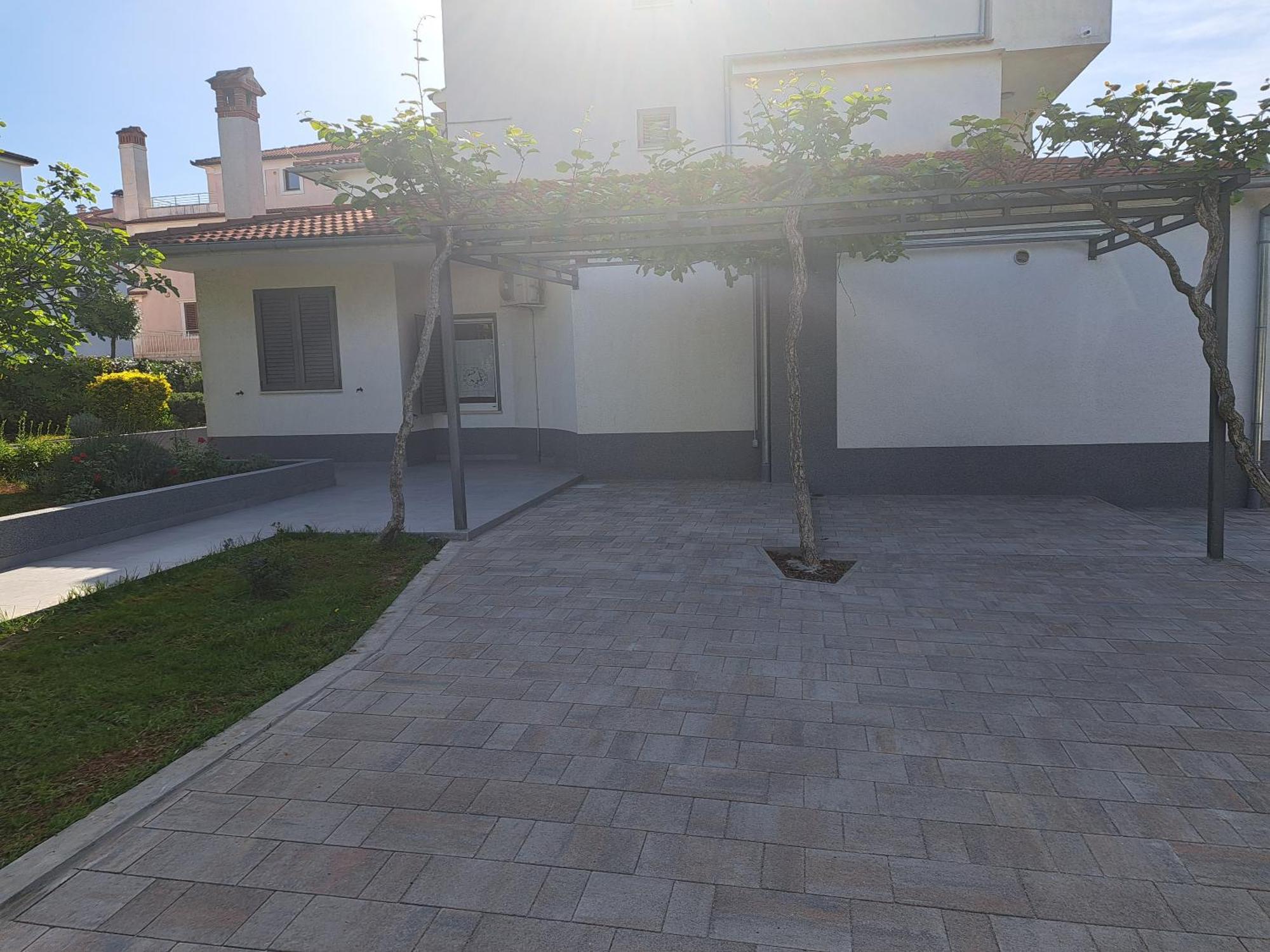 Elinor 2 Apartament
